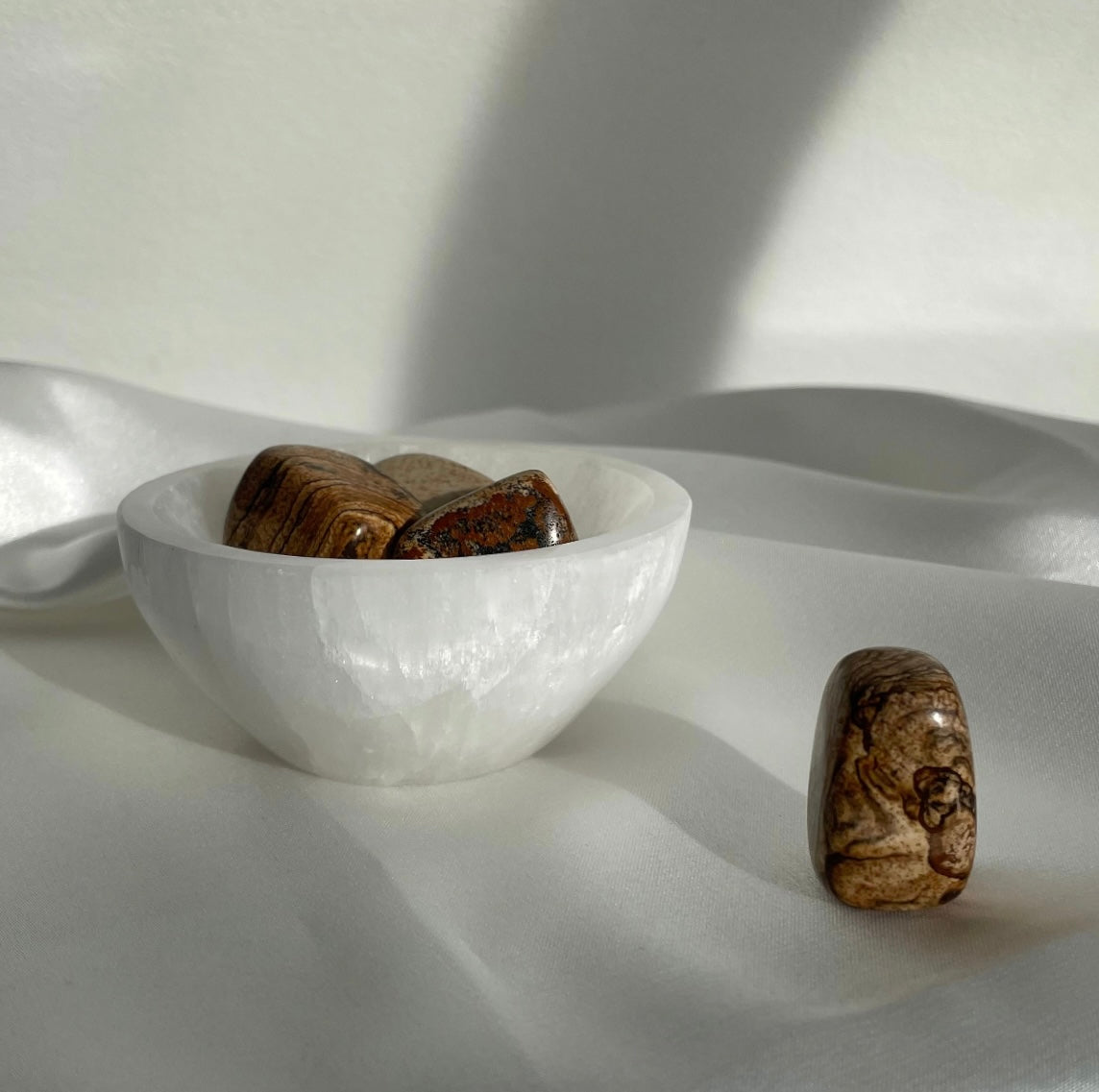 Landscape Jasper Medium Tumblestone - A Grade Quality (Namibia)