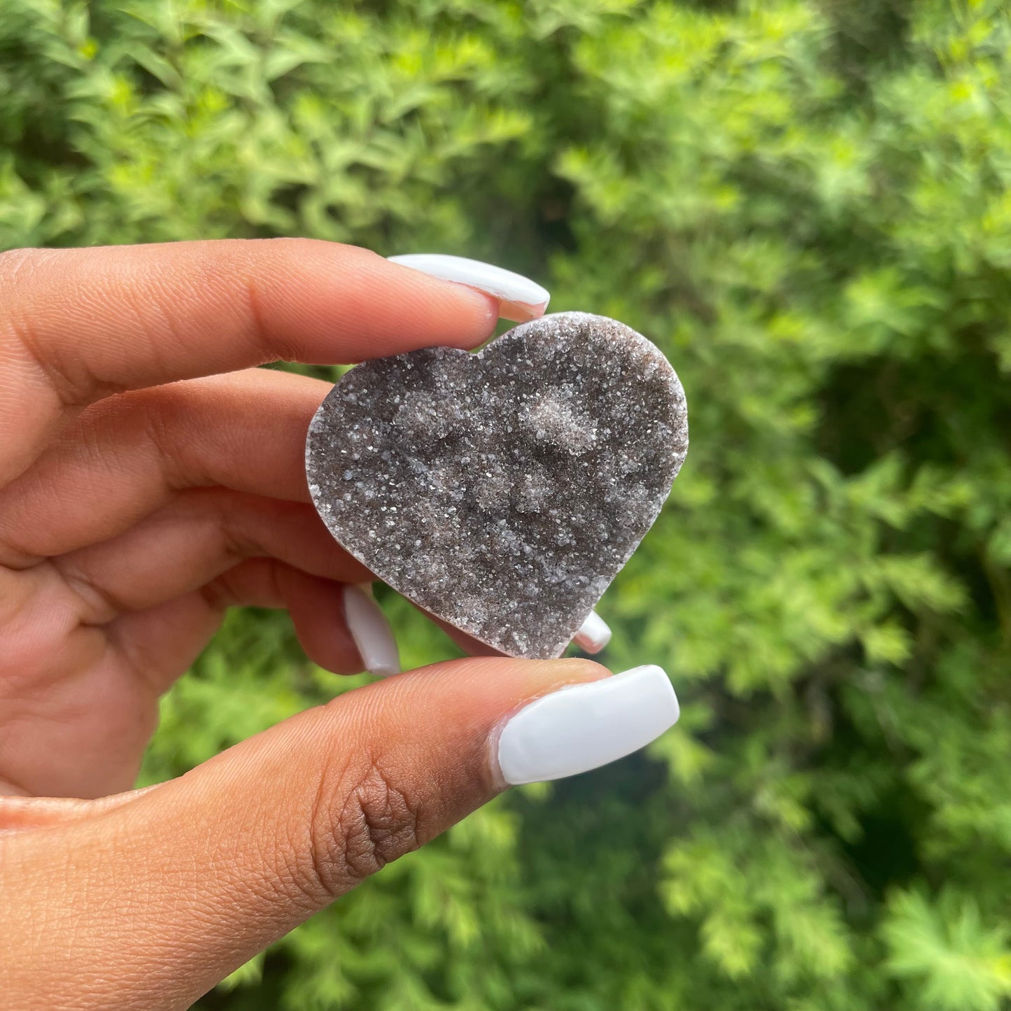 Rainbow Amethyst Heart 1 - AA Quality (Uruguay)