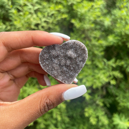 Rainbow Amethyst Heart 1 - AA Quality (Uruguay)