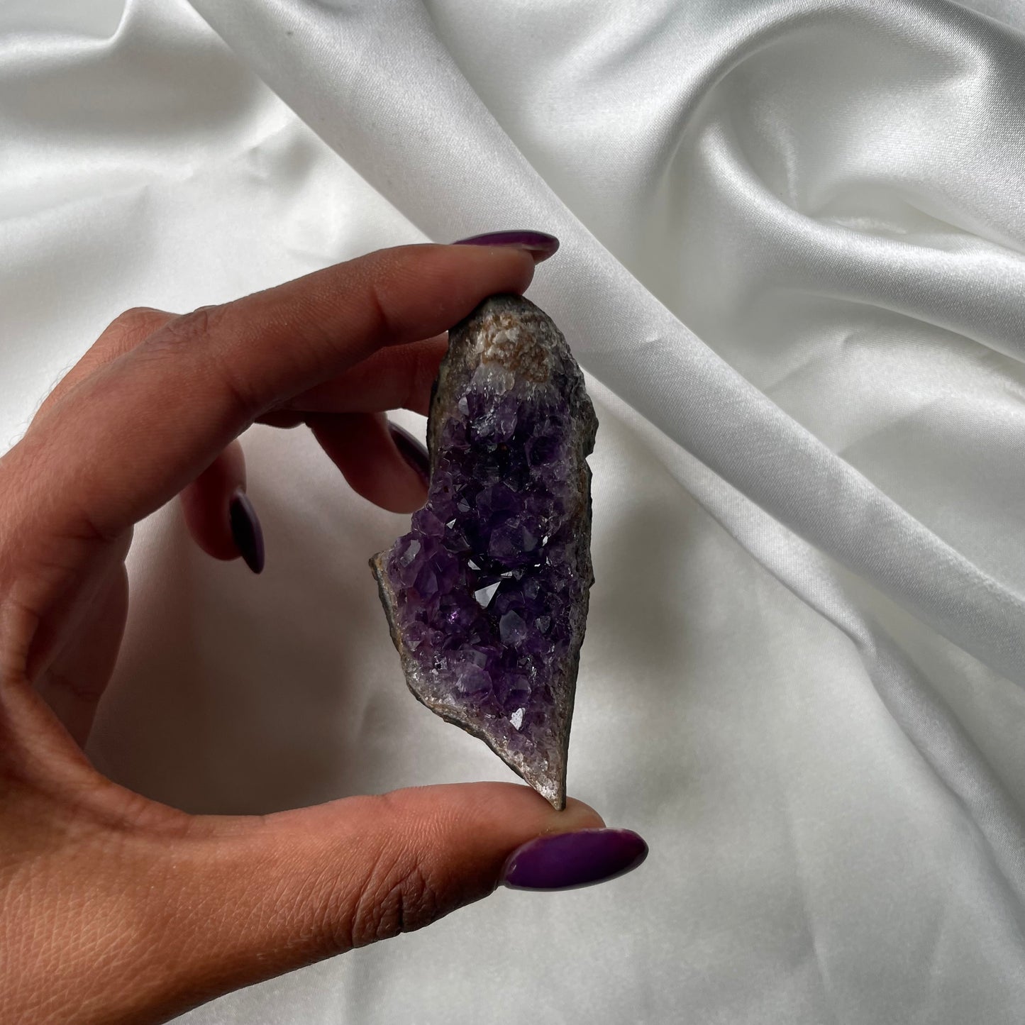 Amethyst Cluster 8 - AAA Grade Quality (Uruguay)