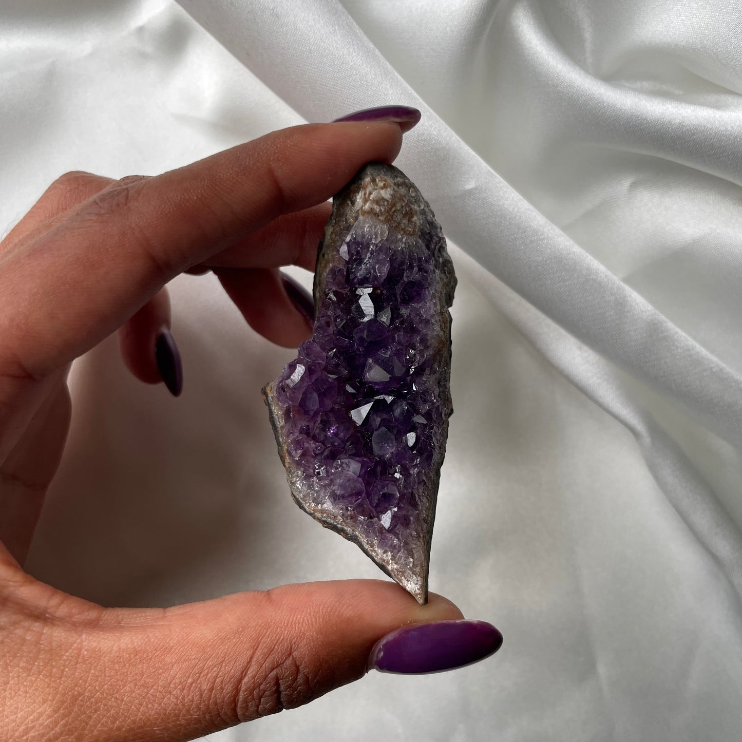 Amethyst Cluster 8 - AAA Grade Quality (Uruguay)