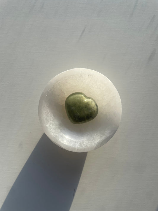 Serpentine Puff Heart (India)