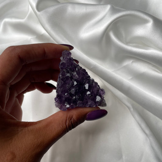 Amethyst Cluster 9 - AAA Grade Quality (Uruguay)