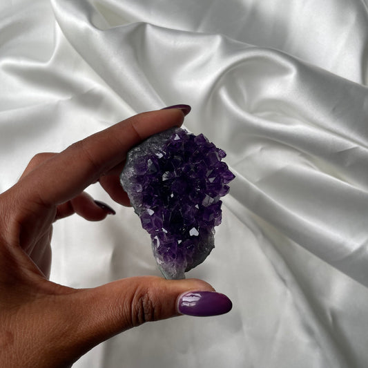 Amethyst Cluster 10 - AAA Grade Quality (Uruguay)