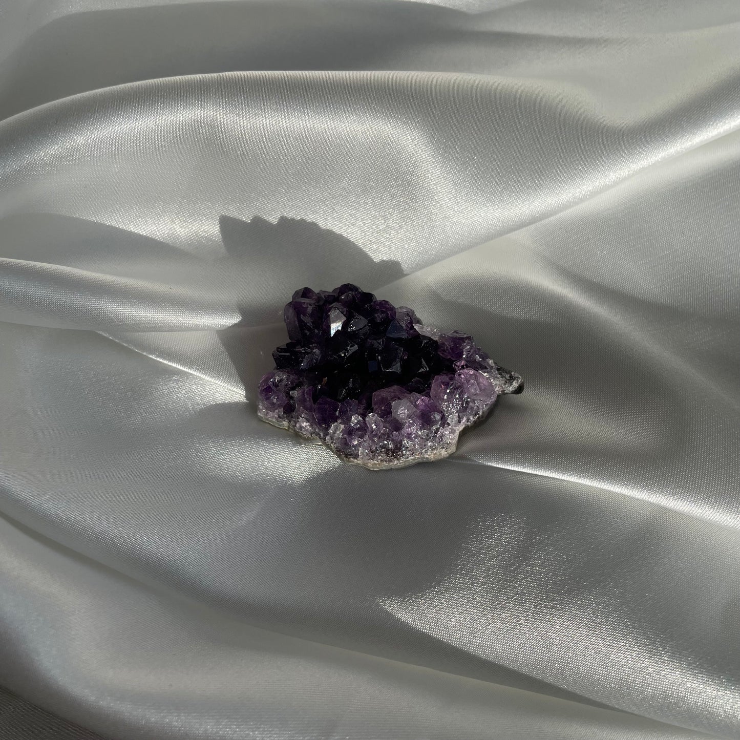 Amethyst Cluster 5 - AAA Grade Quality (Uruguay)