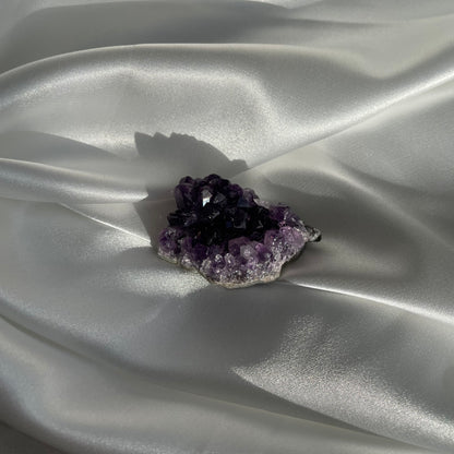 Amethyst Cluster 5 - AAA Grade Quality (Uruguay)