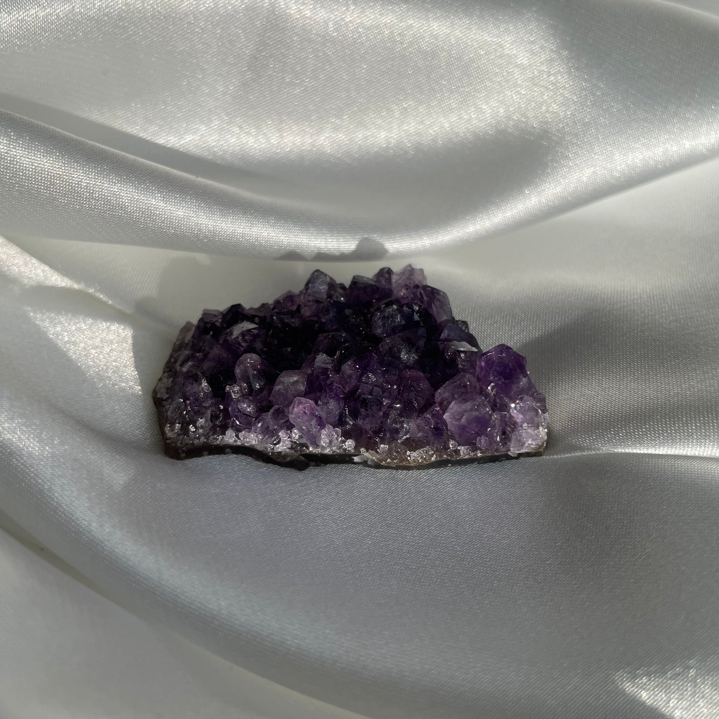 Amethyst Cluster 4 - AAA Grade Quality (Uruguay)