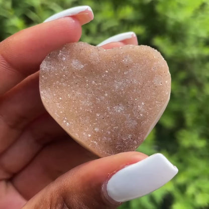 Rainbow amethyst heart 4 - AA Quality (Uruguay)